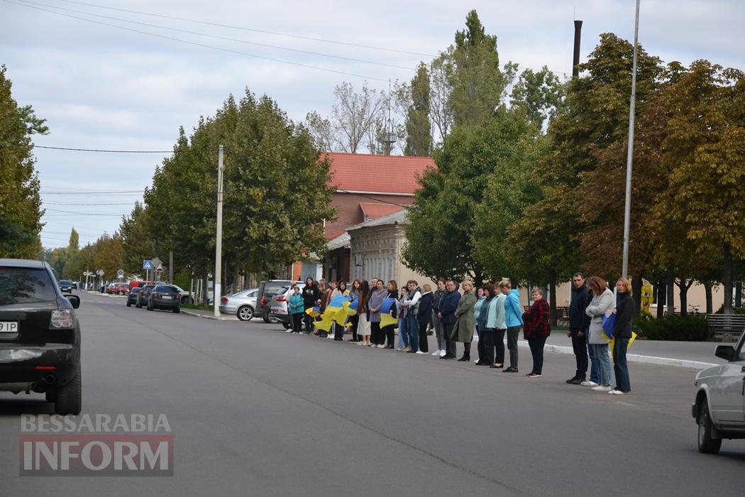 Добровольцем пішов на фронт та не встиг отримати відзнаку: Кілія простилася із раптово померлим військовим