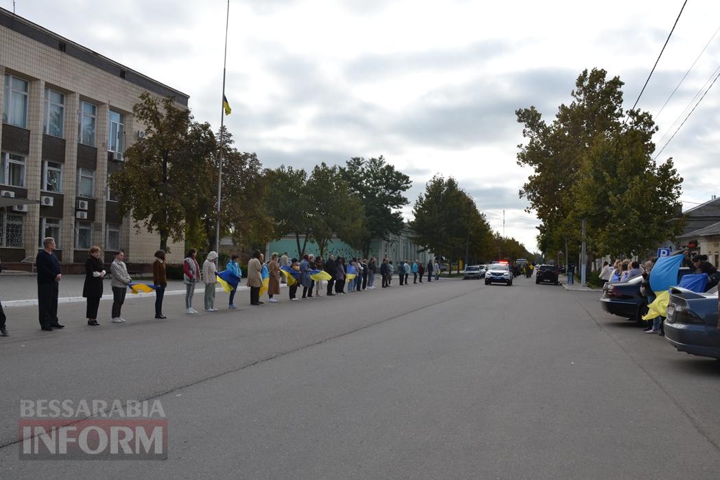 Добровольцем пішов на фронт та не встиг отримати відзнаку: Кілія простилася із раптово померлим військовим