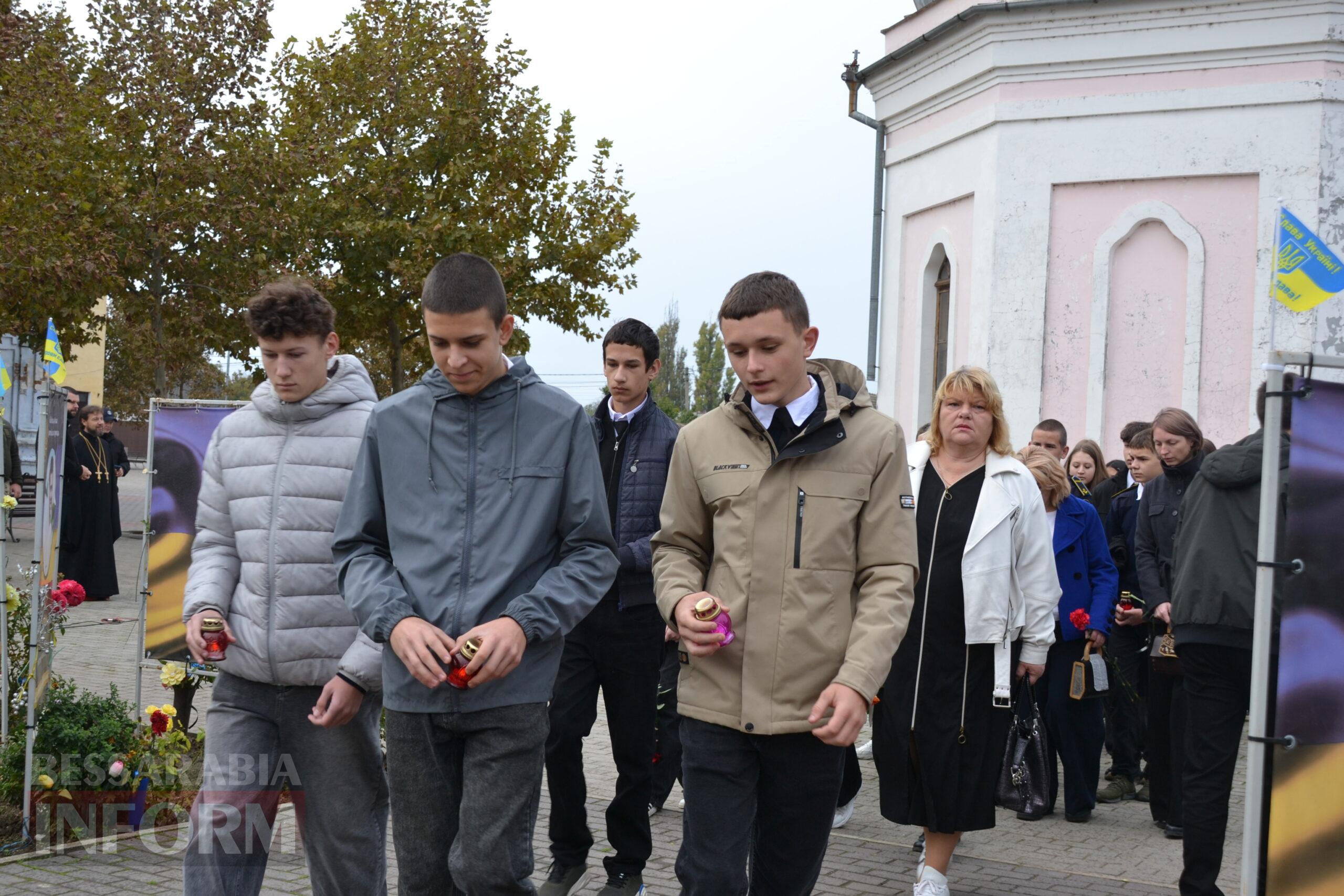 Урочистості з нагоди Дня міста Кілія розпочалися з покладання квітів на Алеї Слави