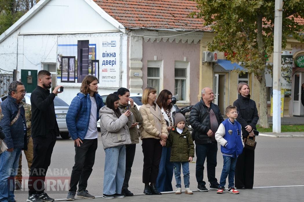 Подарунок мера: в Кілії до 2707-річчя відкрили нову стелу з логотипом громади - як це було