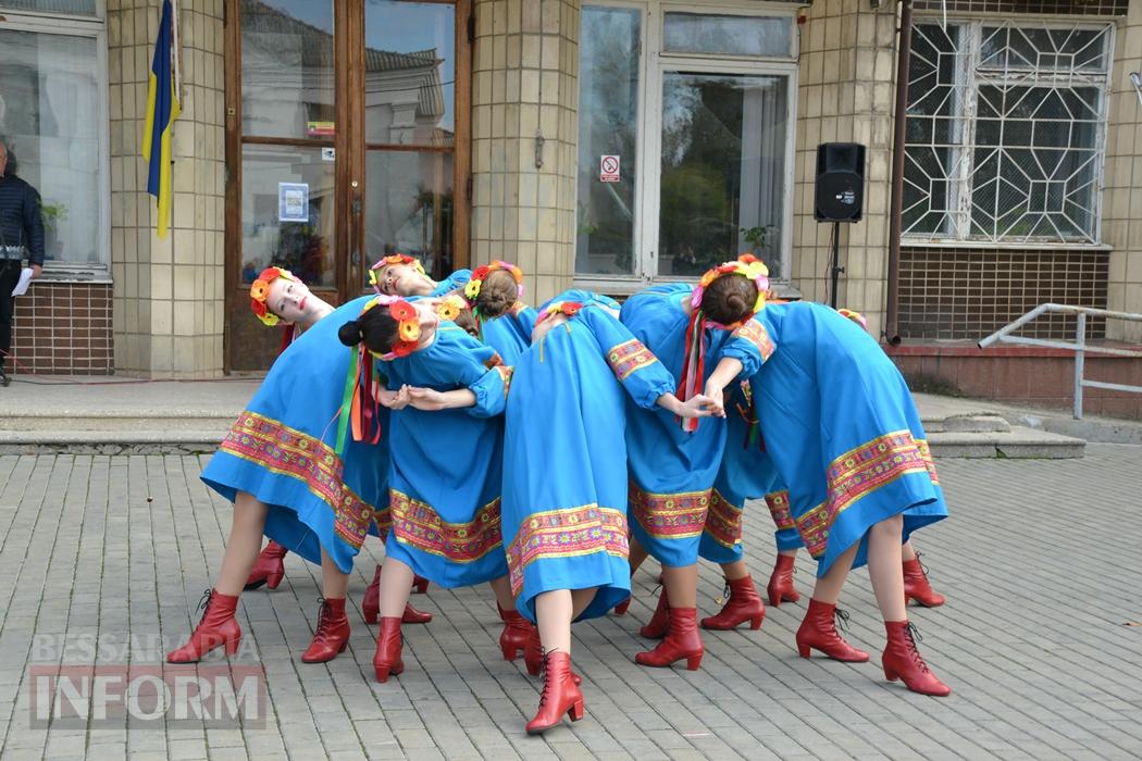Подарунок мера: в Кілії до 2707-річчя відкрили нову стелу з логотипом громади - як це було