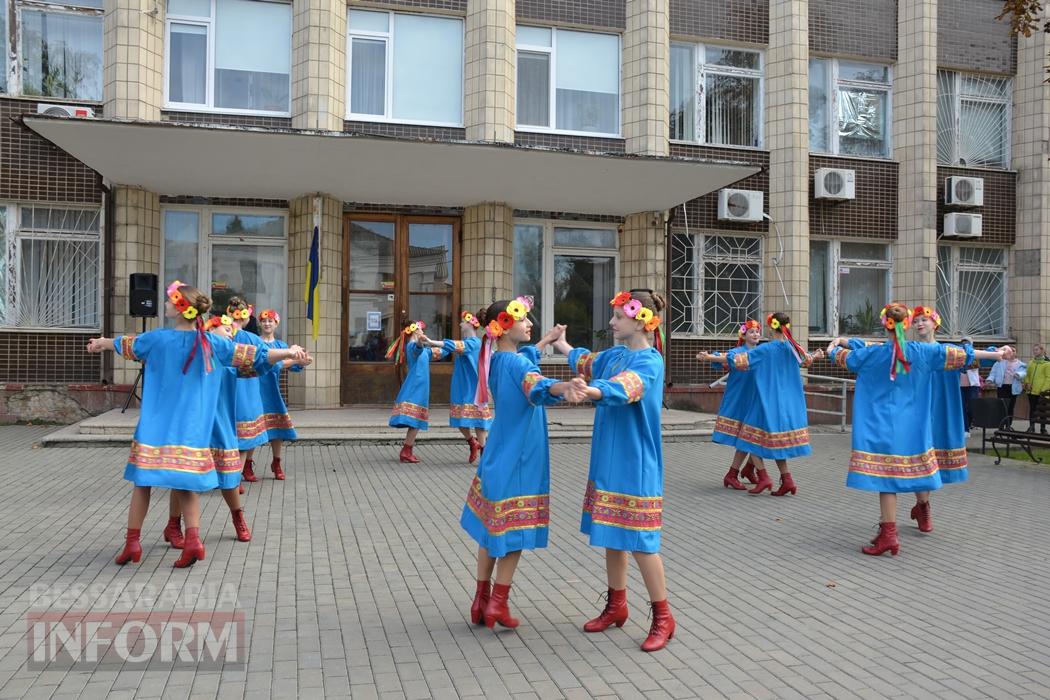 Подарунок мера: в Кілії до 2707-річчя відкрили нову стелу з логотипом громади - як це було