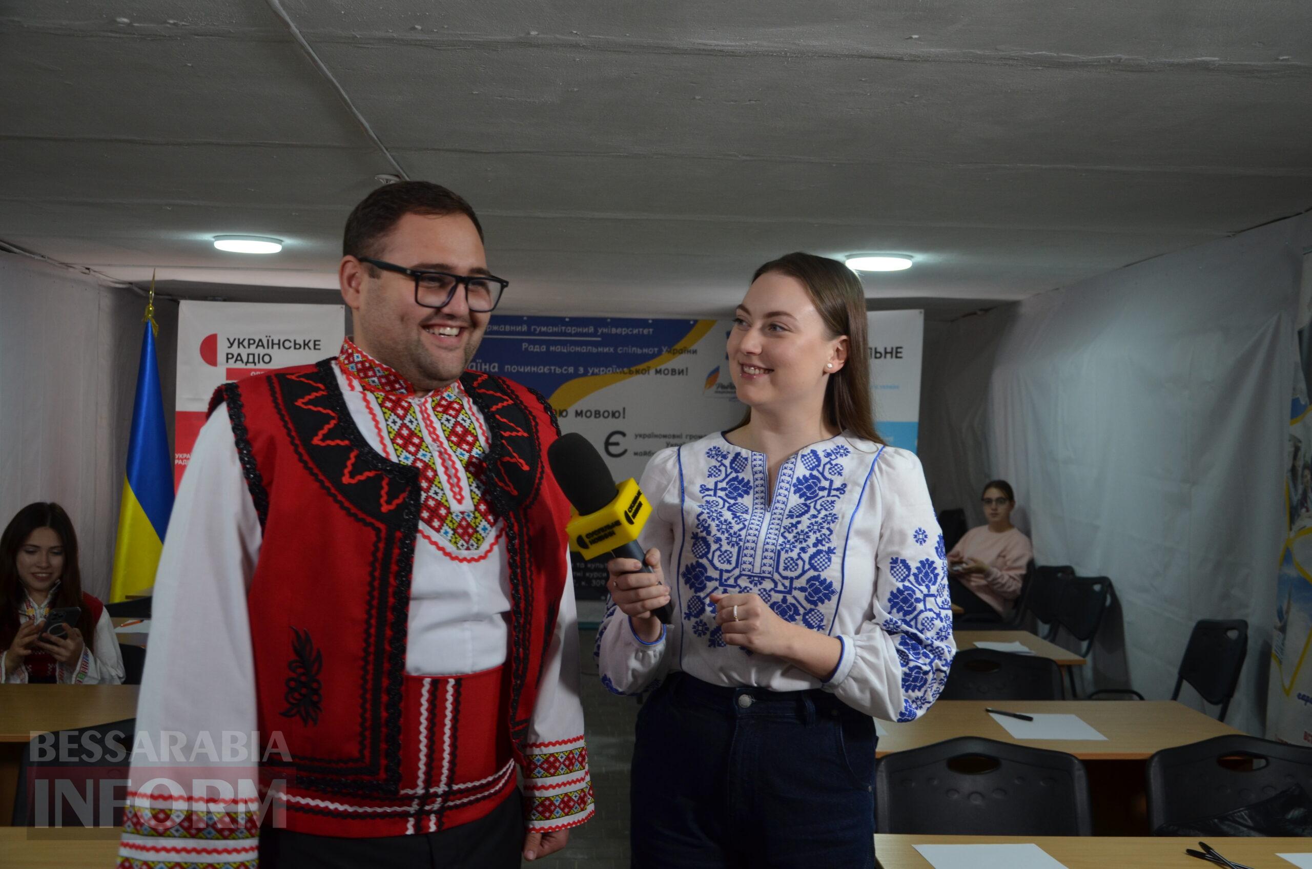 Ізмаїл писав радіодиктант національної єдності у прямому ефірі телемарафону "Єдині новини"