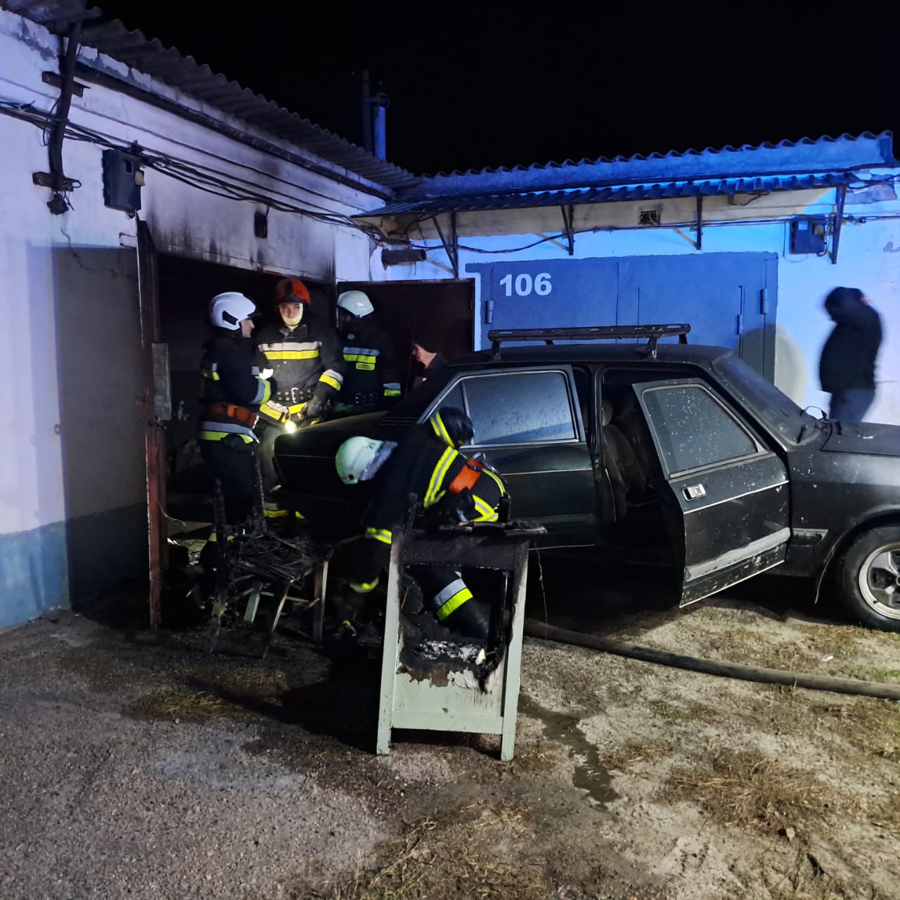 В Ізмаїлі загорівся гараж