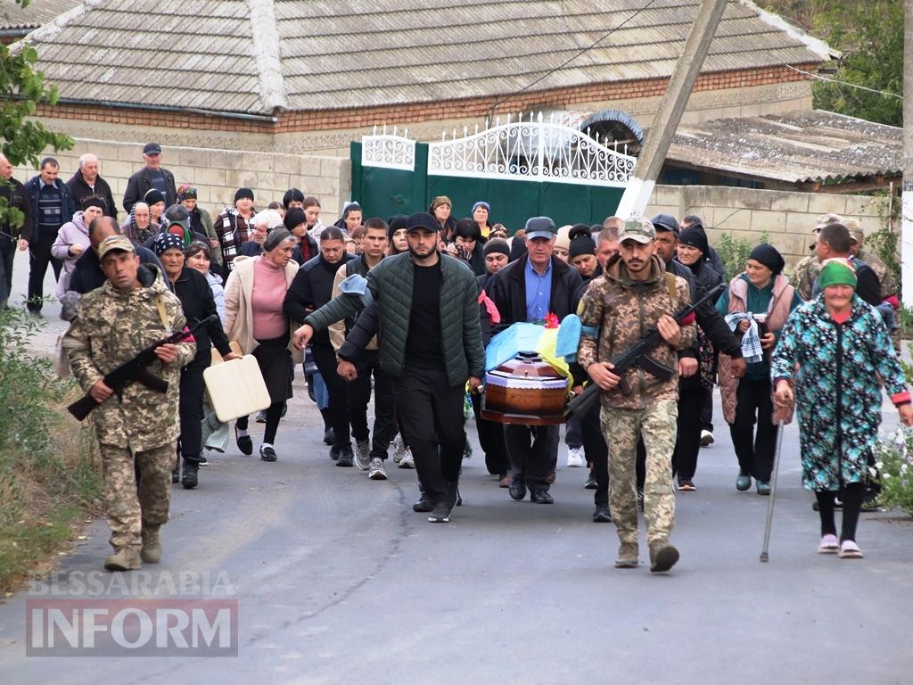 Сьогодні Болградська громада схилила голови над труною свого Героя — Георгія Адама