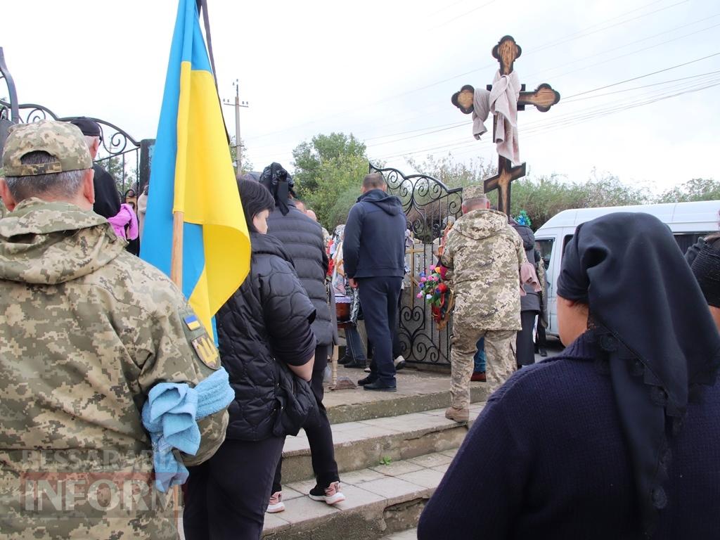 Сьогодні Болградська громада схилила голови над труною свого Героя — Георгія Адама