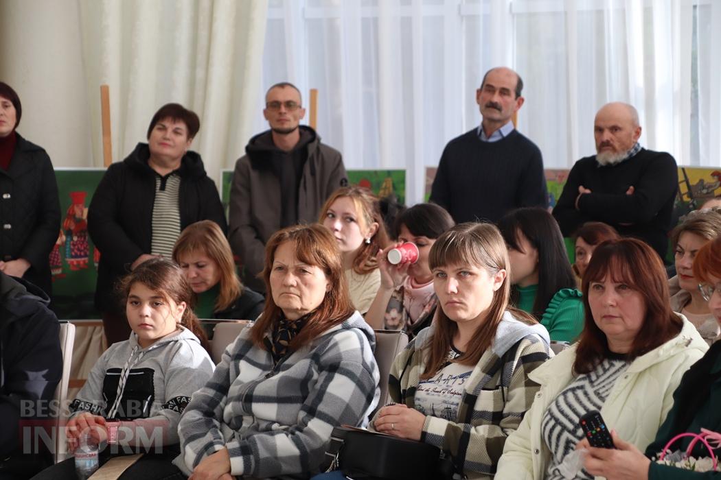 Барви Бессарабії на полотні: у Болграді відкрилась виставка художника з Арциза Володимира Афанасьєва