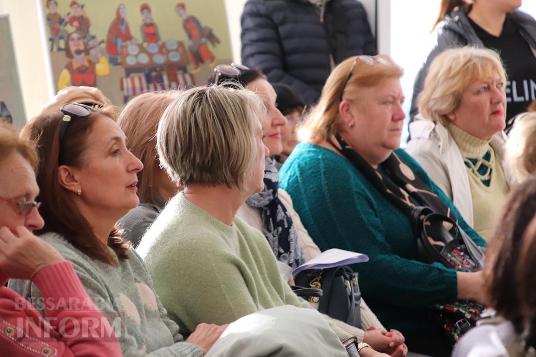 Барви Бессарабії на полотні: у Болграді відкрилась виставка художника з Арциза Володимира Афанасьєва