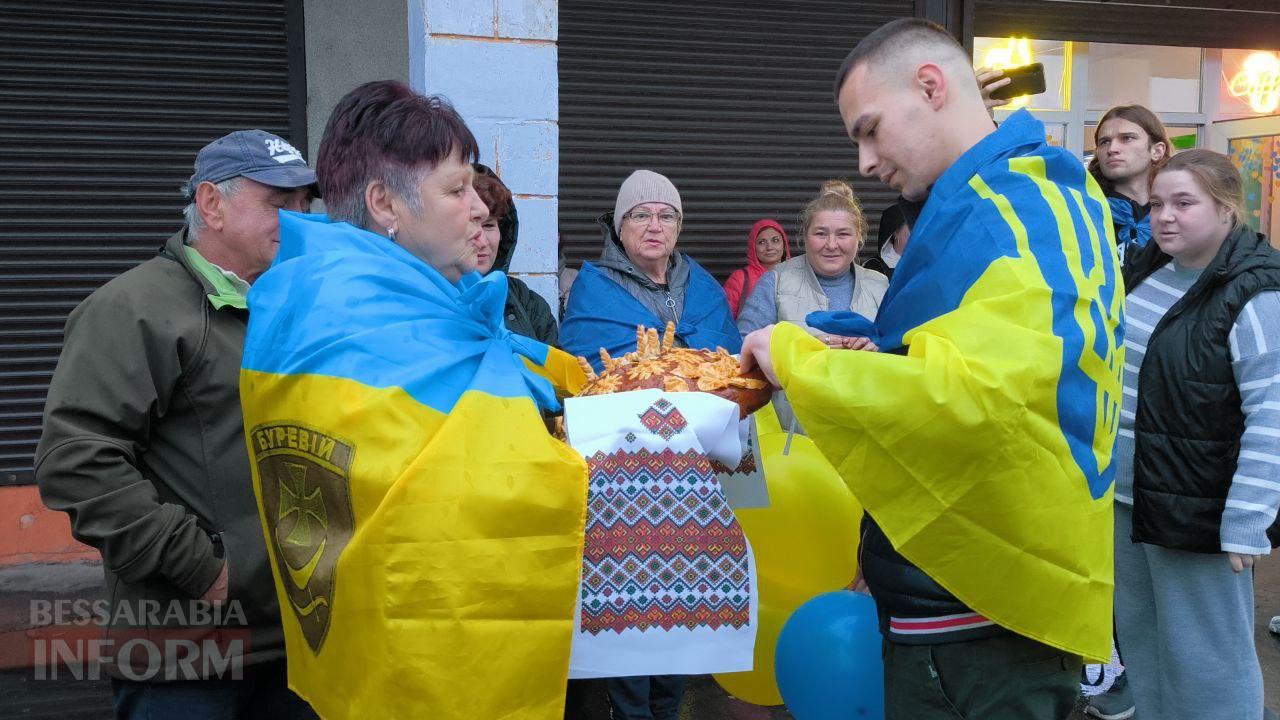 Кілія зустріла Андрія Назарова, який пережив майже рік полону та повернувся додому