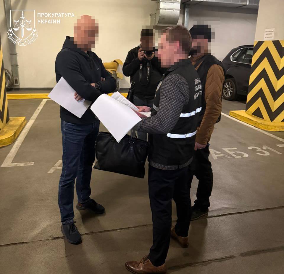 Ексмеру Одеси та ще восьми посадовцям повідомили про підозру у службовій недбалості через загибель людей під час повені