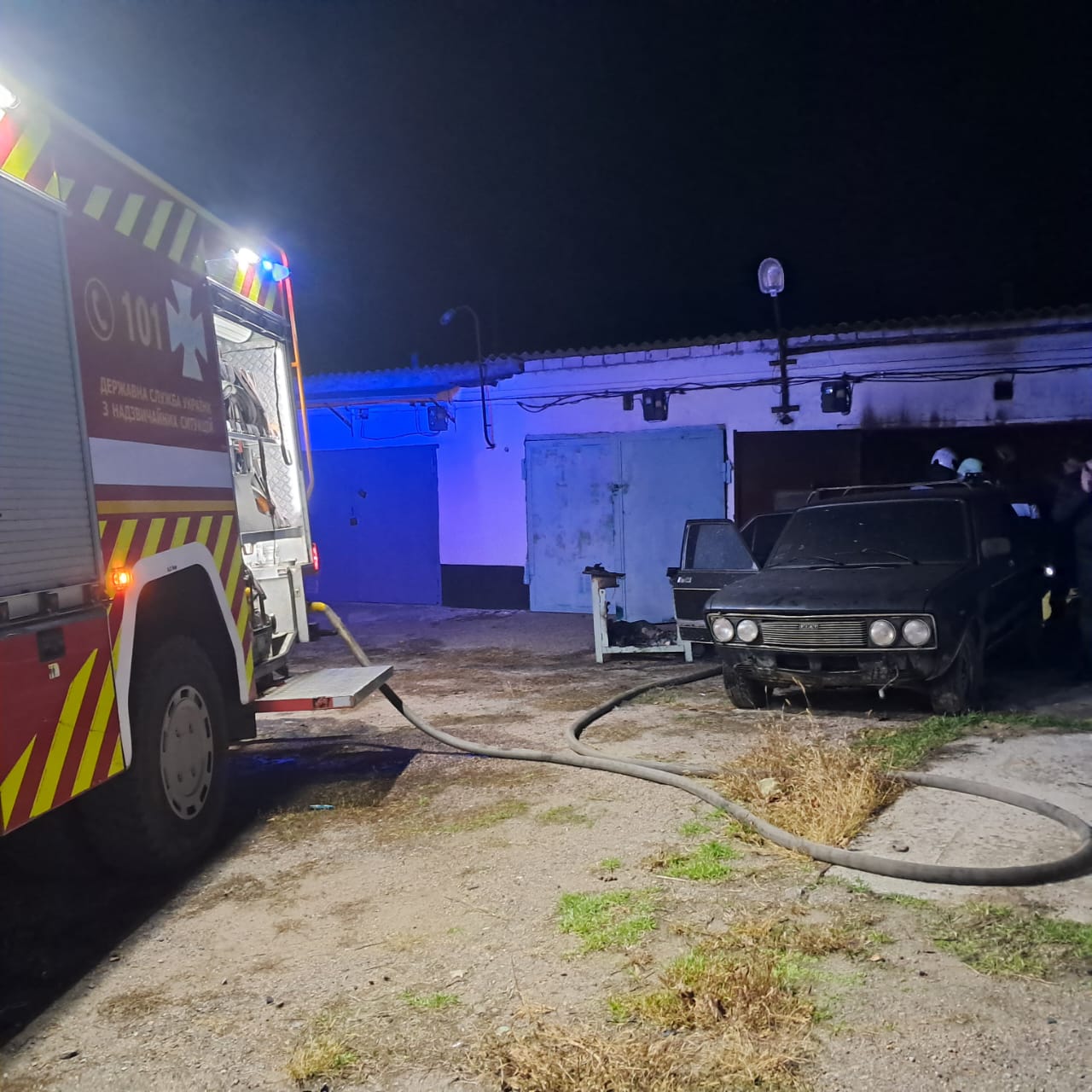 В Ізмаїлі загорівся гараж