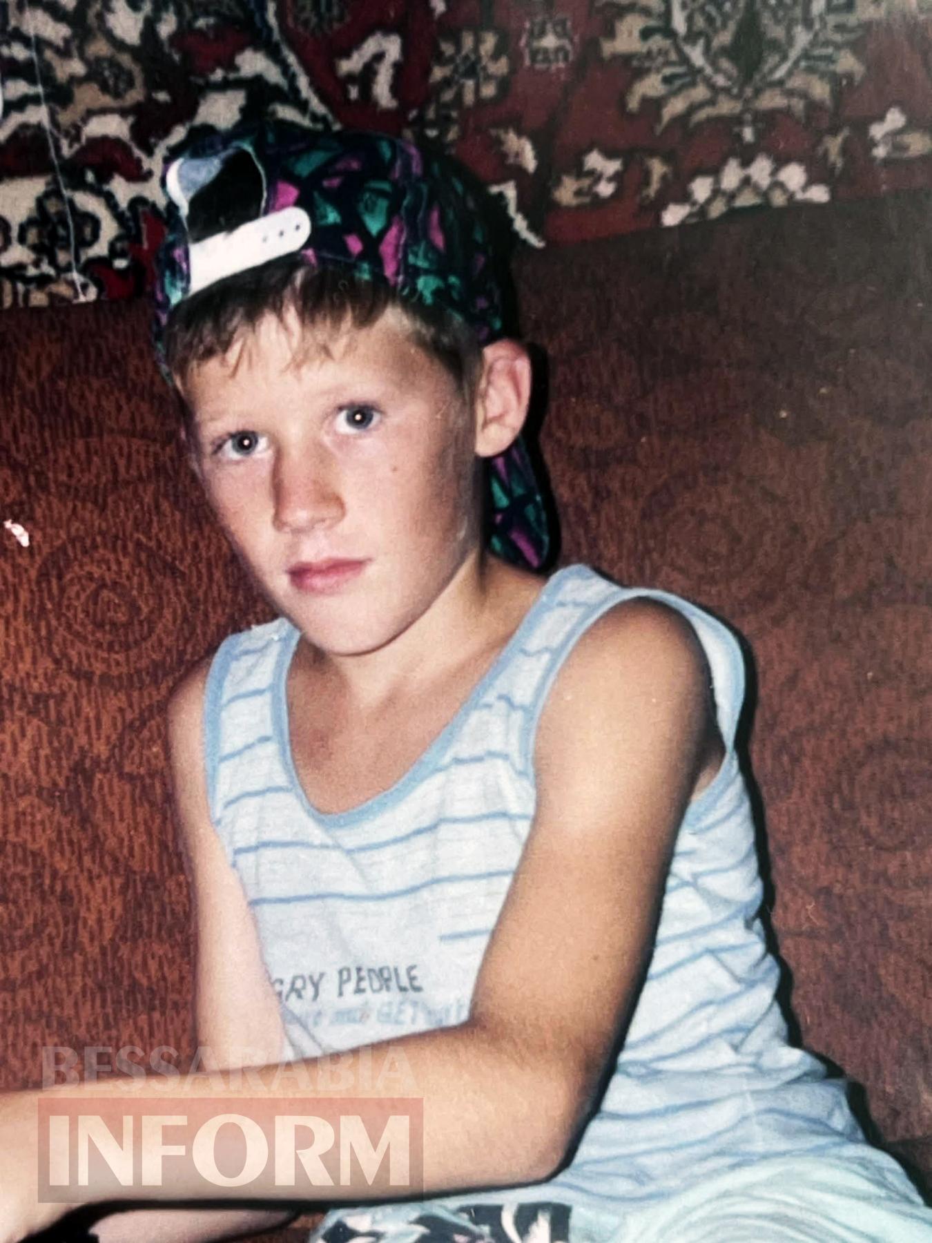 Міг стати нейрохірургом в Одесі, але серце обрало Кілію: шлях Романа Ольховського, який поєднує медицину, політику та творчість