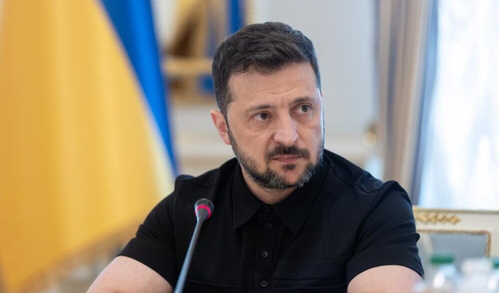 Вибори можуть розколоти Україну: головні заяви Зеленського про війну, скандал з Федоровим і переговори