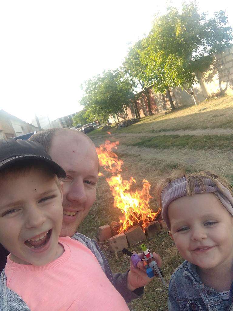 Міг стати нейрохірургом в Одесі, але серце обрало Кілію: шлях Романа Ольховського, який поєднує медицину, політику та творчість