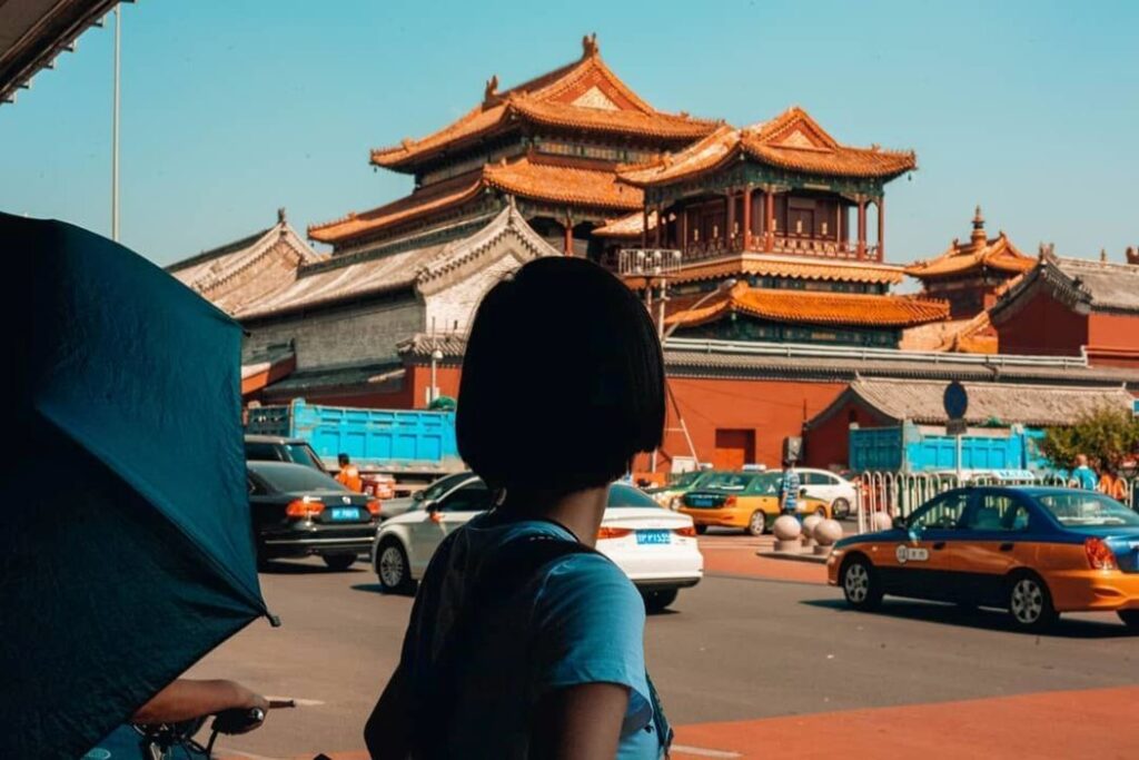 Ветеран війни з Аккермана після ПТСР та втрати брата знайшов зцілення у створенні унікальних музичних інструментів