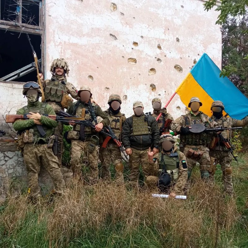 Ветеран війни з Аккермана після ПТСР та втрати брата знайшов зцілення у створенні унікальних музичних інструментів