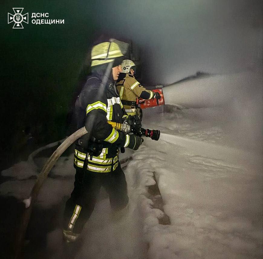 Ворог знову атакував енергооб’єкти в Одеському та Білгород-Дністровському районах