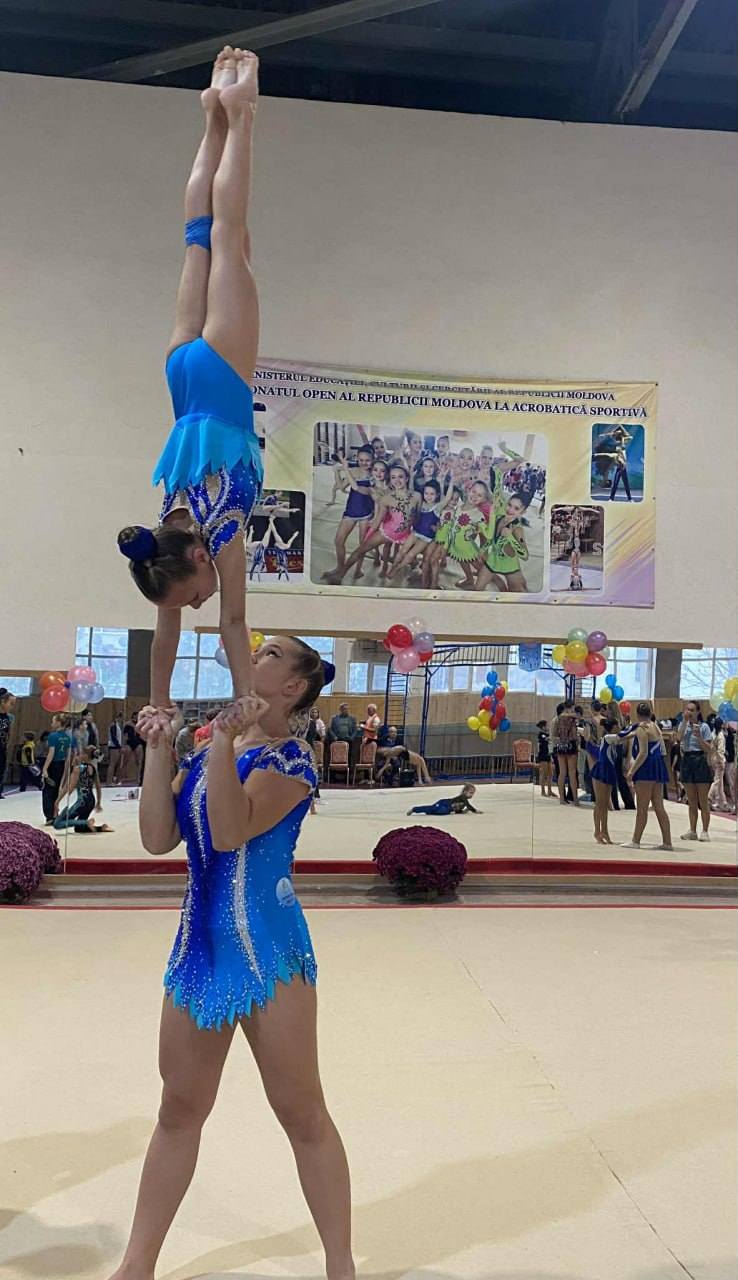 Арцизькі акробатки вибороли призові місця на міжнародному турнірі у Молдові