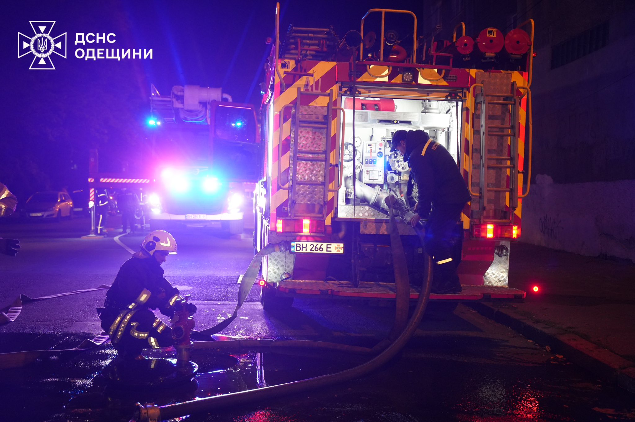 У гуртожитку Одещини сталася пожежа, постраждали дві дівчини