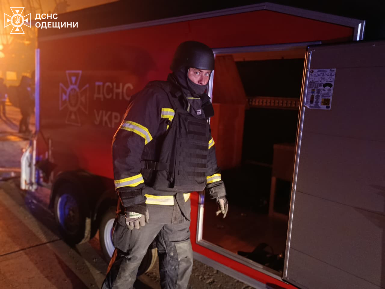 Ізмаїл під атакою дронів: постраждав молодий член екіпажу іноземного судна