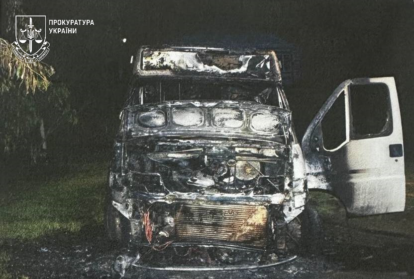 19-річного мешканця Одещини судитимуть за підпал автівки військового