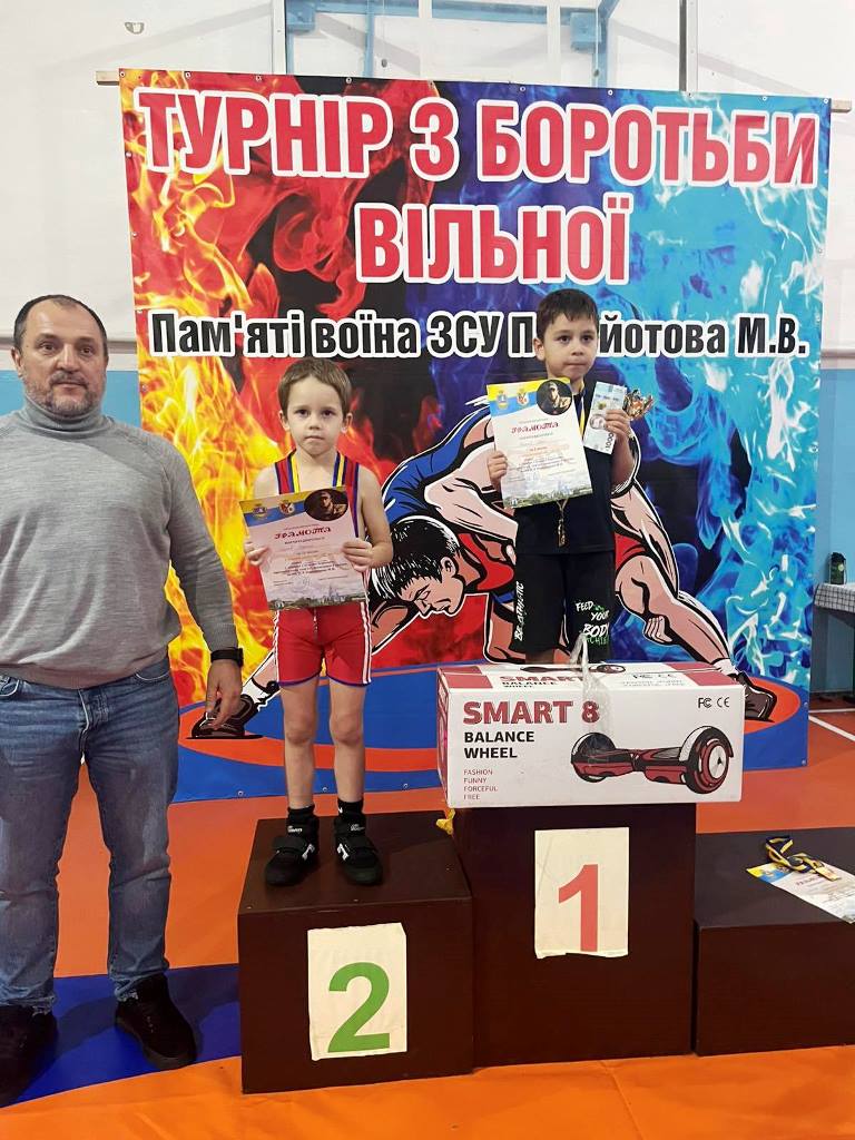 Болградські спортсмени стали кращими на міжгромадському турнірі з вільної боротьби пам’яті воїна Миколи Панайотова