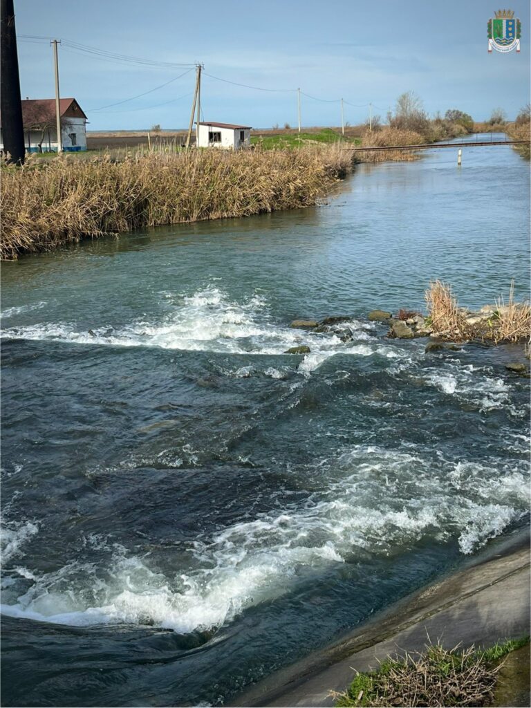 Завдяки примусовому поповненню в озері Катлабух зростає рівень води