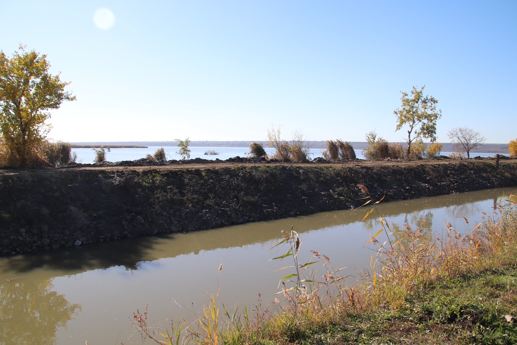 У Болградській громаді через критичне обміління Ялпуга з кранів тече коричнева вода: що робитиме місцева влада