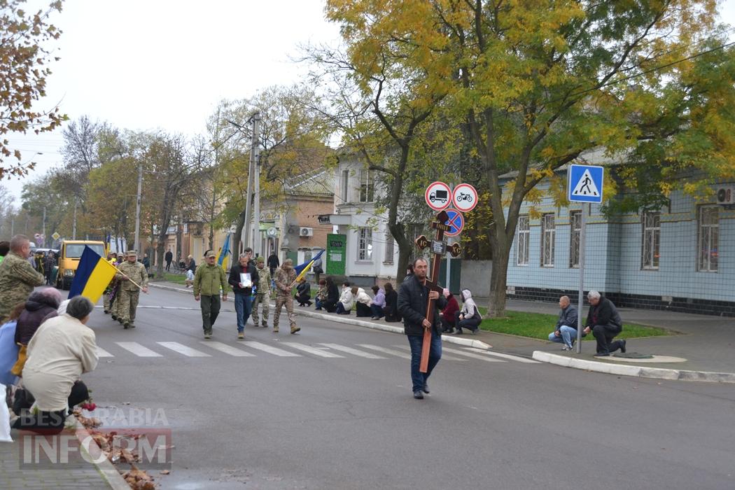 Плакало навіть небо: Кілія простилася із полеглим на фронті Євгеном Тимофєєвим
