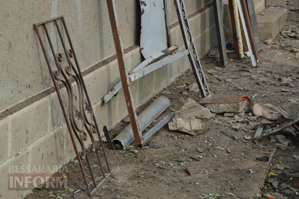 При масштабних руйнуваннях - дивом без постраждалих: Аккерман двічі за добу атакували "шахеди", зокрема зі шрапнеллю