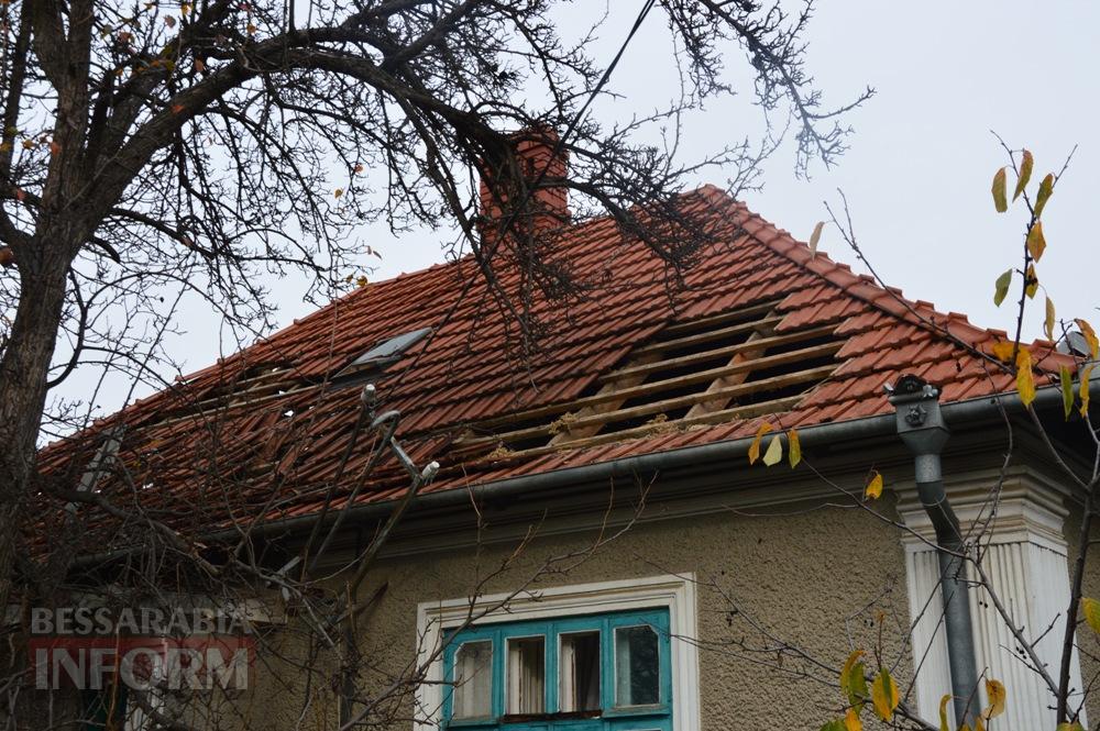 При масштабних руйнуваннях - дивом без постраждалих: Аккерман двічі за добу атакували "шахеди", зокрема зі шрапнеллю