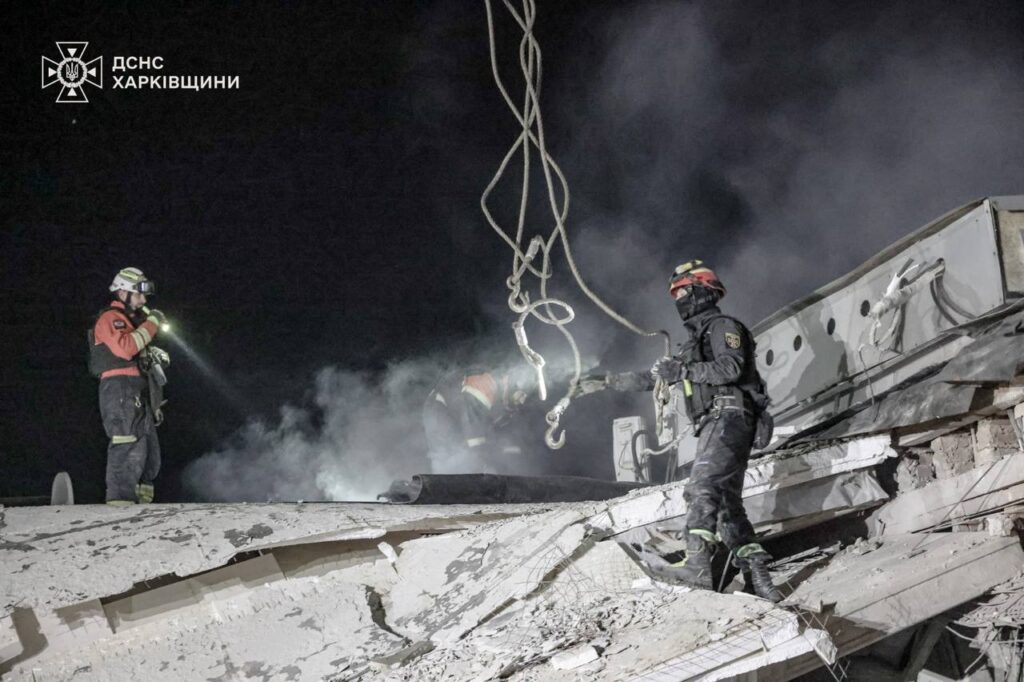 Україну масовано атакували дрони та ракети: у кількох областях загинули люди, є поранені