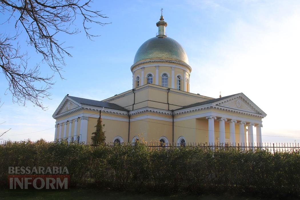 Поцілунок осені в Болграді: фотопрогулянка по оазисах міста