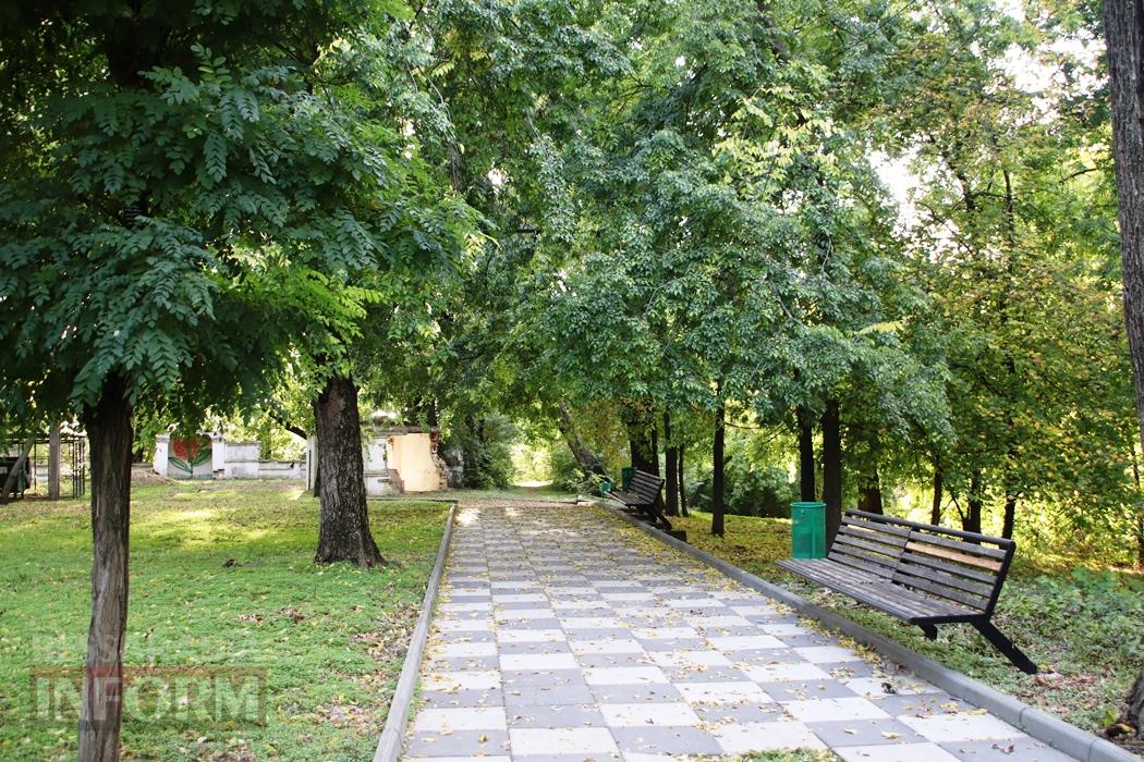 Поцілунок осені в Болграді: фотопрогулянка по оазисах міста