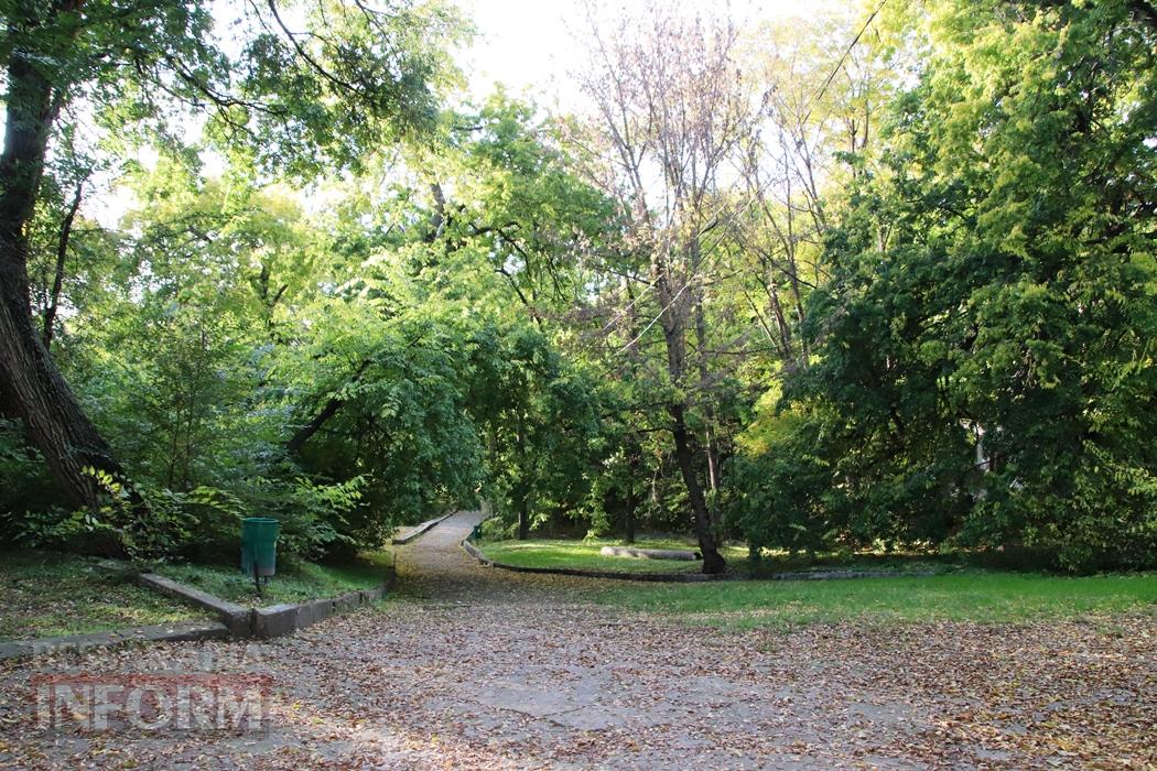 Поцілунок осені в Болграді: фотопрогулянка по оазисах міста