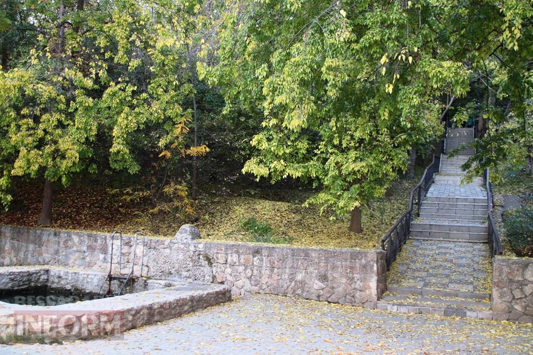 Поцілунок осені в Болграді: фотопрогулянка по оазисах міста