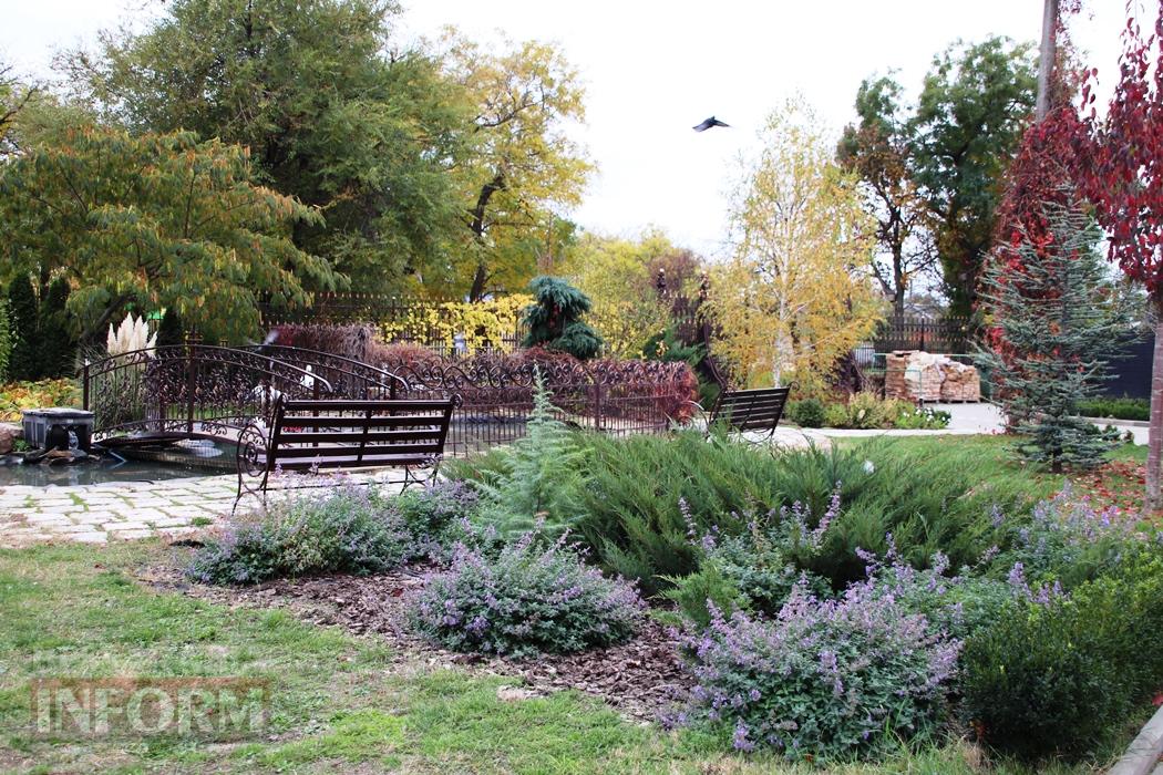 Поцілунок осені в Болграді: фотопрогулянка по оазисах міста