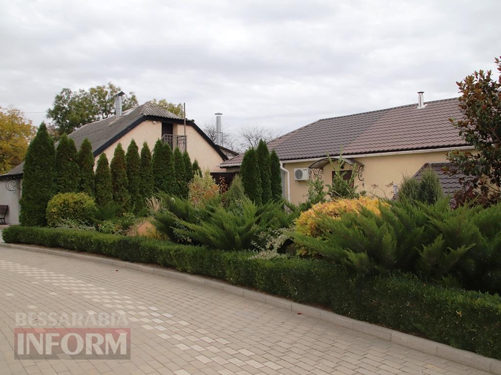 Поцілунок осені в Болграді: фотопрогулянка по оазисах міста