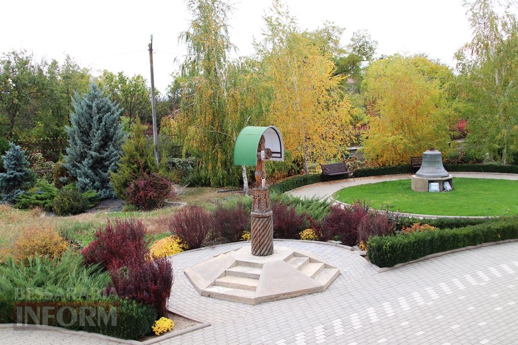 Поцілунок осені в Болграді: фотопрогулянка по оазисах міста