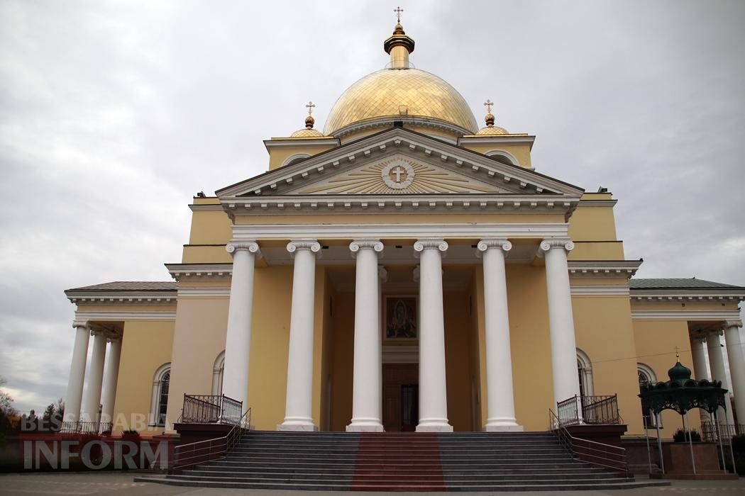 Поцілунок осені в Болграді: фотопрогулянка по оазисах міста