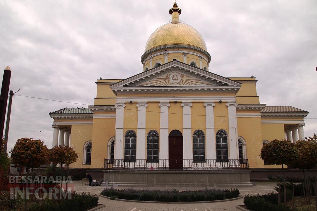 Поцілунок осені в Болграді: фотопрогулянка по оазисах міста