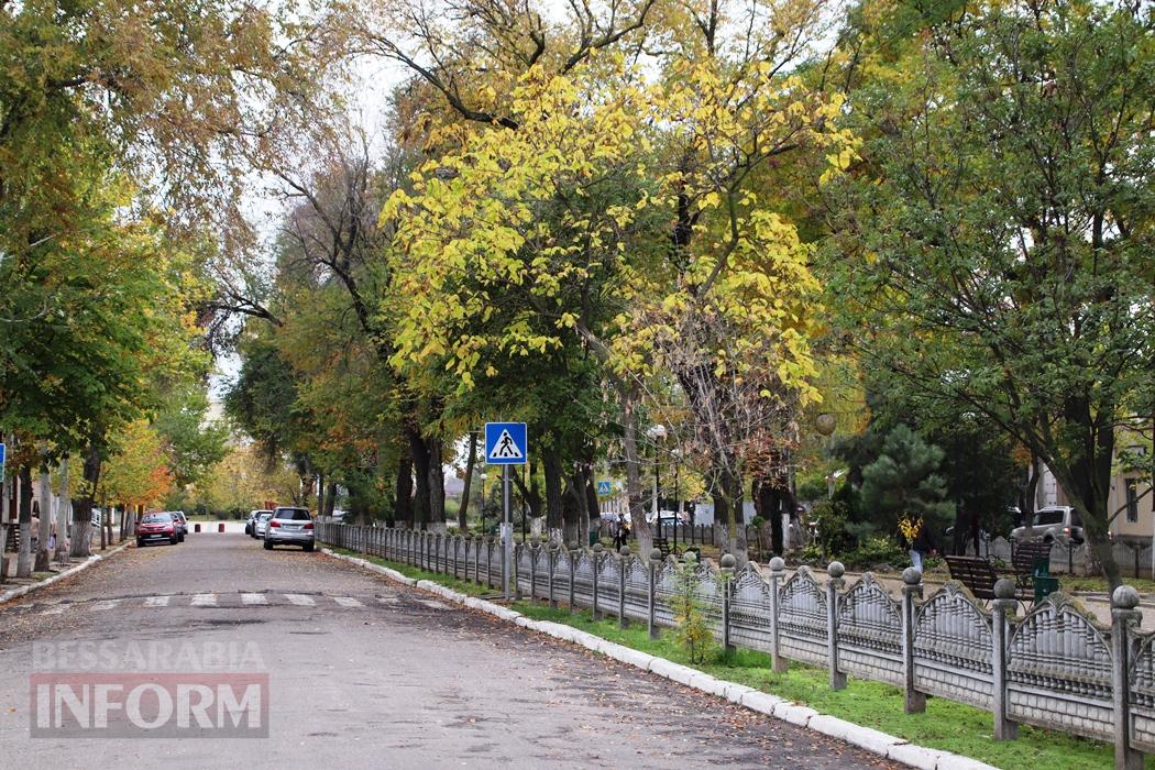 Поцілунок осені в Болграді: фотопрогулянка по оазисах міста