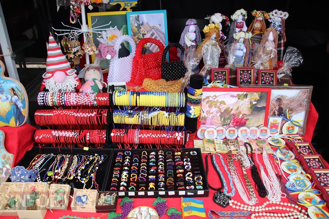 Вolgrad Wine Fest 2025 об’єднав громади Бессарабії та зібрав кошти на підтримку ЗСУ