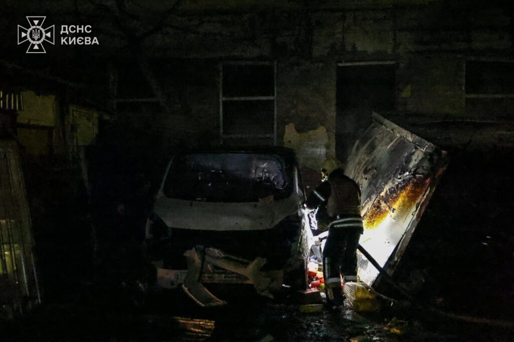 Україну масовано атакували дрони та ракети: у кількох областях загинули люди, є поранені