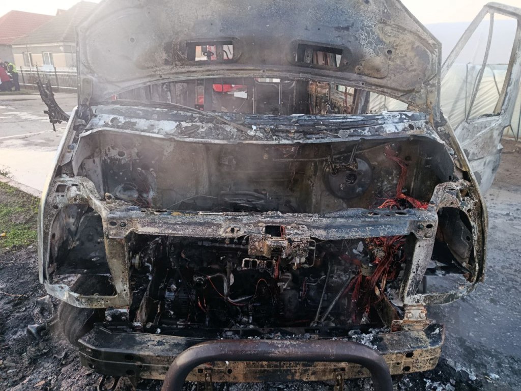 В Ізмаїльському районі вщент згорів легковий автомобіль