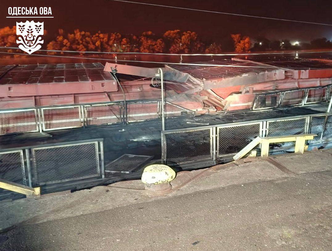 Ізмаїл під атакою дронів: постраждав молодий член екіпажу іноземного судна