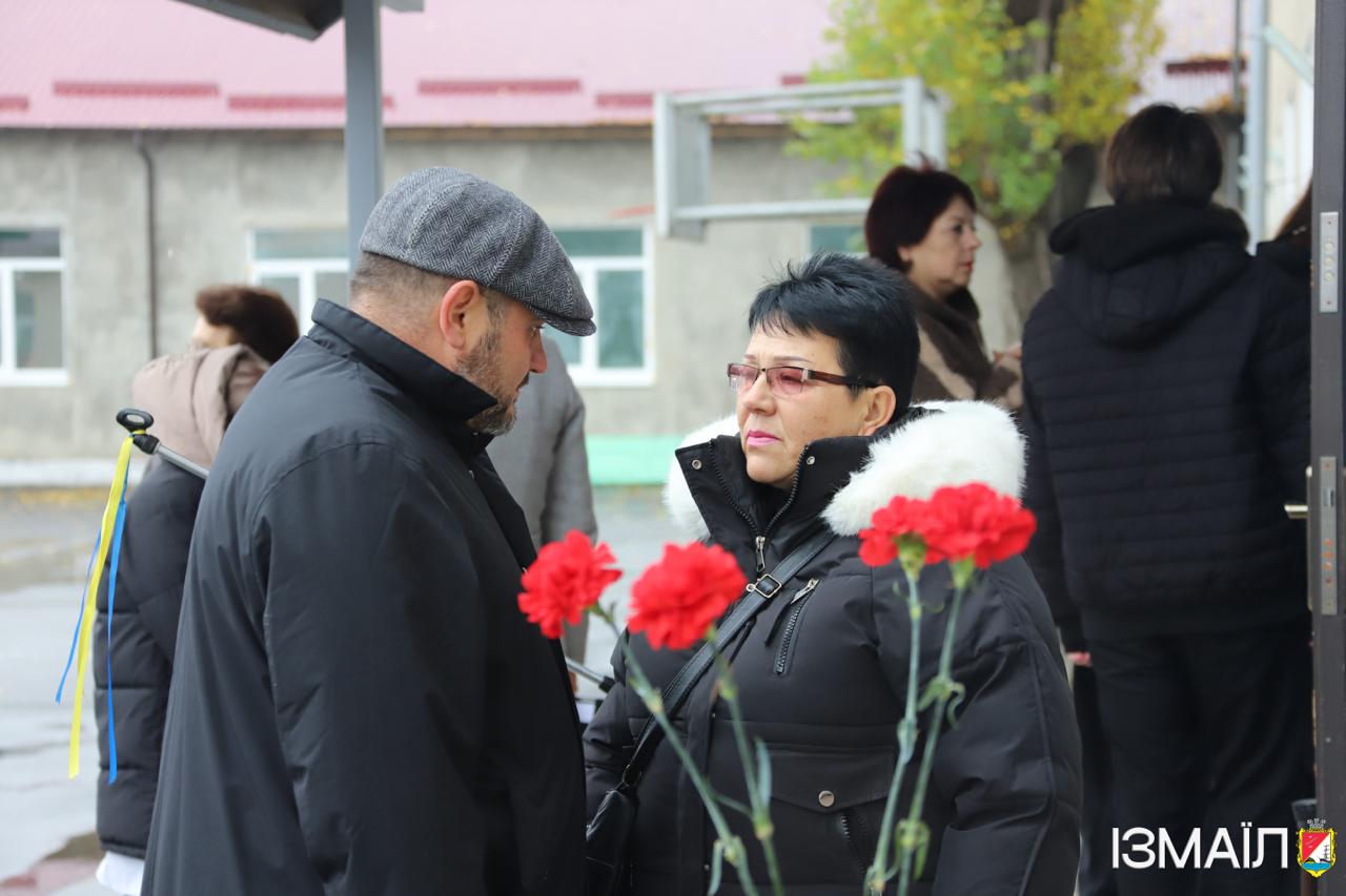 В одному з ліцеїв Ізмаїла відкрили меморіальну дошку на честь загиблого Героя-випускника