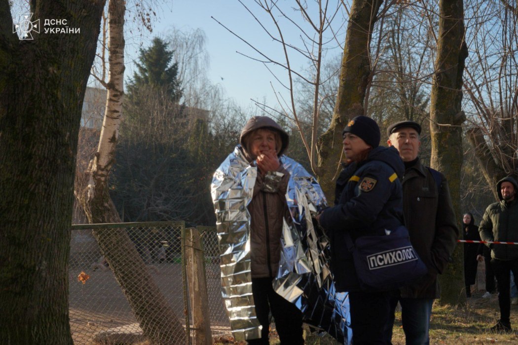 Чорний день у Тернополі: російська ракета забрала життя 25 людей, з них троє - діти