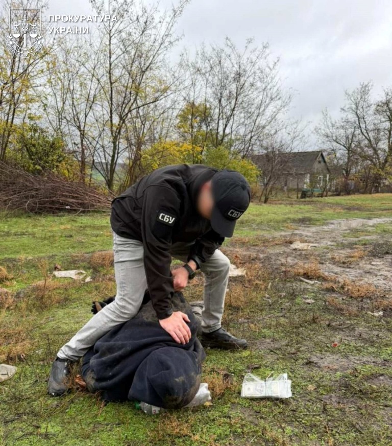 На Одещини на "гарячому" затримали прикордонника, який переправляв чоловіків до ПМР