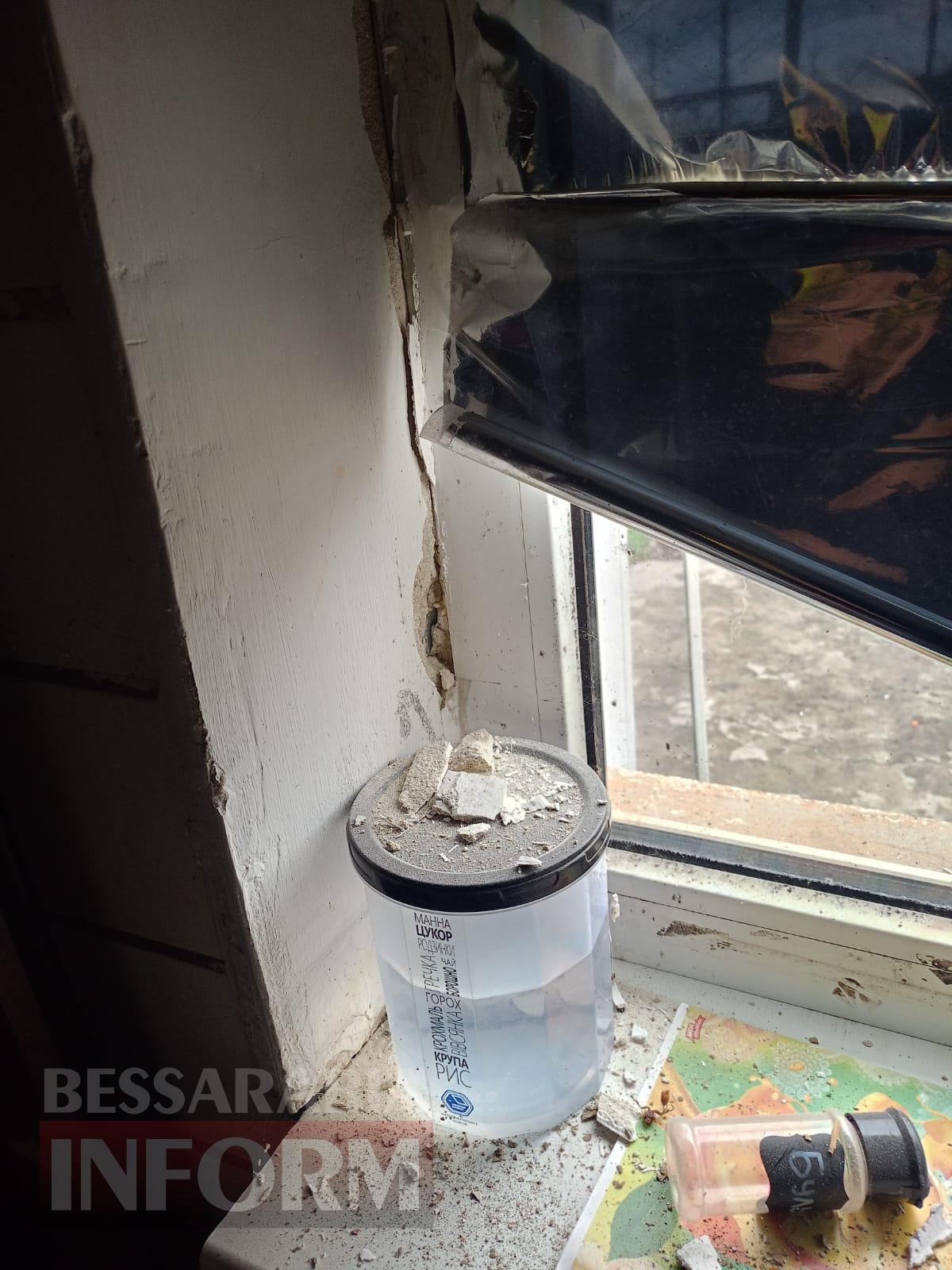 На вулиці Веселій було не до сміху: будинок родини військового з Рені постраждав під час нічної атаки